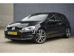 Zwart Gebruikt 2013 VW Golf VII Highline Hatchback | € 9.950 (Duur)