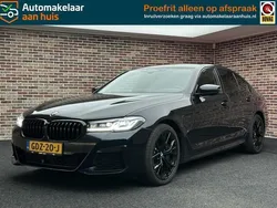 Zwart Gebruikt 2021 BMW 545e Executive Sedan | € 44.750 (Super prijs)