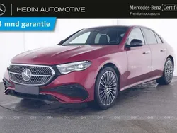 Rood, metallic lak Gebruikt 2024 Mercedes E300 AMG line Sedan | € 74.900