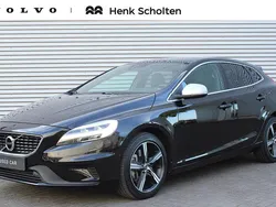 Zwart Gebruikt 2020 Volvo V40 Stationwagen | € 23.950 (Duur)