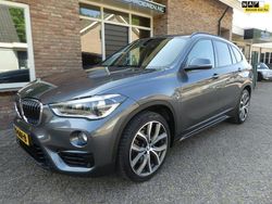 Grijs, metallic lak Gebruikt 2016 BMW X1 M Sport SUV | € 24.950 (Duur)