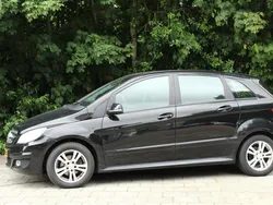 Zwart Gebruikt 2008 Mercedes B150 MPV | € 3.649 (Duur)