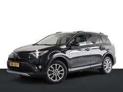 Zwart Gebruikt 2017 Toyota RAV4 Executive SUV | € 27.950 (Super prijs)