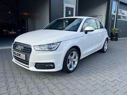 Wit Gebruikt 2015 Audi A1 Sport Hatchback | € 10.999 (Iets duurder)
