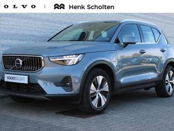 Grijs Gebruikt 2023 Volvo XC40 Plus SUV | € 41.950 (Eerlijke prijs)