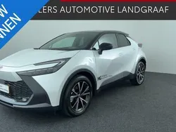 Wit Nieuw 2025 Toyota C-HR Edition SUV | € 44.950 (Duur)