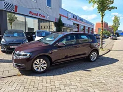 Rood Gebruikt 2017 VW Golf VII Comfortline Hatchback | € 13.950 (Eerlijke prijs)