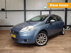Blauw, metallic lak Gebruikt 2008 Fiat Punto Sport Hatchback | € 1.690 (Goede deal)