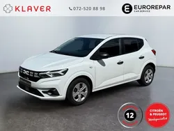 Wit Gebruikt 2023 Dacia Sandero Essentiel Hatchback | € 16.950 (Eerlijke prijs)