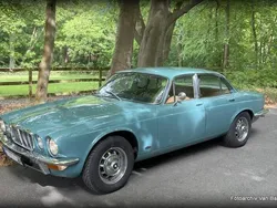 Blauwturquise Gebruikt 1974 Jaguar XJ6 Sedan | € 22.900