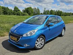 Blauw Gebruikt 2012 Peugeot 208 Active Hatchback | € 4.999 (Eerlijke prijs)