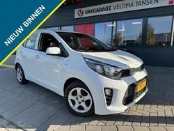 Wit Gebruikt 2022 Kia Picanto Comfort Hatchback | € 13.750 (Iets duurder)