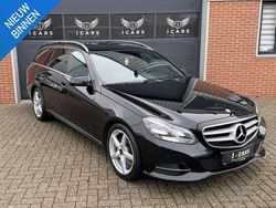Zwart Gebruikt 2013 Mercedes E200 Avantgarde Stationwagen | € 17.000 (Eerlijke prijs)