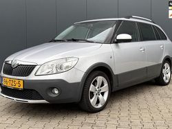 Grijs Gebruikt 2012 Skoda Fabia Stationwagen | € 3.995 (Eerlijke prijs)