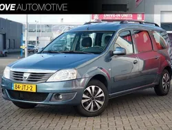 Blauw Gebruikt 2009 Dacia Logan MCV Lauréate MPV | € 3.195 (Goede deal)