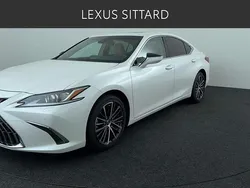 Wit Gebruikt 2023 Lexus ES300 Business Edition Sedan | € 46.900 (Eerlijke prijs)