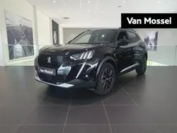 Zwart Gebruikt 2022 Peugeot e-2008 GT SUV | € 20.740 (Eerlijke prijs)