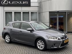 Grijs Gebruikt 2017 Lexus CT200h Business Edition Hatchback | € 15.400 (Goede deal)