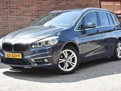 Grijs, metallic lak Gebruikt 2015 BMW 218 Gran Tourer Luxury Line MPV | € 10.949