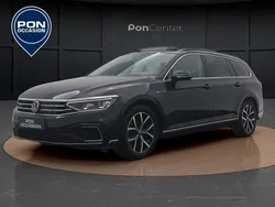 Grijs Gebruikt 2022 VW Passat Business Stationwagen | € 27.950 (Eerlijke prijs)