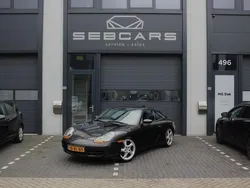 Zwart Gebruikt 1998 Porsche 911 Carrera Coupé | € 24.950 (Eerlijke prijs)
