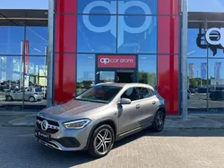 Grijs, metallic lak Gebruikt 2021 Mercedes GLA250 Style SUV | € 28.999 (Super prijs)
