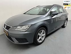 Grijs Gebruikt 2017 Seat Leon ST Stationwagen | € 7.450