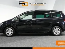 Zwart, metallic lak Gebruikt 2013 VW Sharan Comfortline MPV | € 19.900 (Duur)