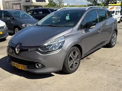 Grijs Gebruikt 2015 Renault Clio GrandTour Night&Day Stationwagen | € 4.999 (Super prijs)