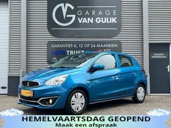Blauw, metallic lak Gebruikt 2020 Mitsubishi Space Star Hatchback | € 7.245 (Eerlijke prijs)