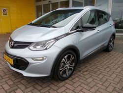 Blauwblauw Gebruikt 2017 Opel Ampera Hatchback | € 21.895
