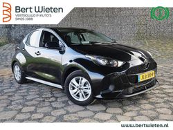 Zwart Gebruikt 2025 Mazda 2 Center-Line Hatchback | € 22.890 (Eerlijke prijs)