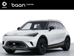 Wit, metallic lak Gebruikt 2024 Smart #1 Edition #1 SUV | € 34.500