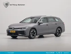Grijs Gebruikt 2024 VW Passat Business Stationwagen | € 45.735