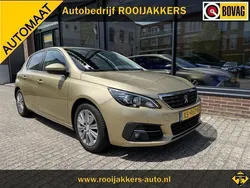 Geel Gebruikt 2018 Peugeot 308 Allure Hatchback | € 10.950 (Super prijs)