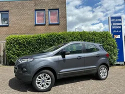 Grijs, metallic lak Gebruikt 2015 Ford Ecosport Trend SUV | € 8.995 (Eerlijke prijs)