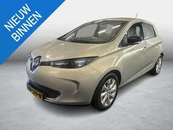 Grijs Gebruikt 2016 Renault Zoe Intens Hatchback | € 5.950 (Eerlijke prijs)