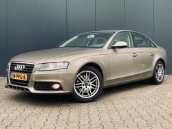 Beige Gebruikt 2011 Audi A4 Business Sedan | € 9.499 (Iets duurder)