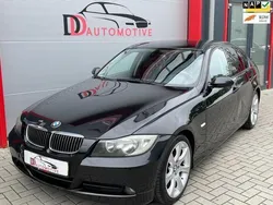 Zwart, metallic lak Gebruikt 2006 BMW 325 Executive Sedan | € 3.250 (Super prijs)
