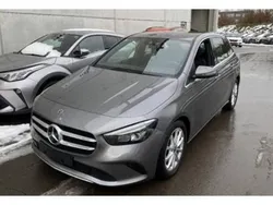 Grijs Gebruikt 2020 Mercedes B150 Progressive MPV | € 29.990