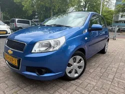 Blauw Gebruikt 2010 Chevrolet Aveo LS Hatchback | € 2.250 (Eerlijke prijs)