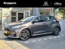Grijs Gebruikt 2022 Toyota Yaris Hatchback | € 20.400 (Eerlijke prijs)