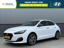 Wit Gebruikt 2019 Hyundai i30 Premium Hatchback | € 18.485 (Eerlijke prijs)