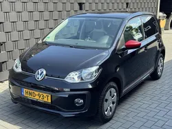 Zwart Gebruikt 2017 VW up! Beats Hatchback | € 9.950 (Iets duurder)