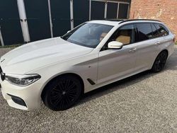 Wit Gebruikt 2018 BMW 530 Stationwagen | € 28.450 (Goede deal)