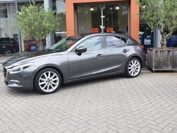 Grijs Gebruikt 2019 Mazda 3 Hatchback | € 18.500 (Eerlijke prijs)