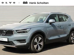 Grijs Gebruikt 2021 Volvo XC40 Inscription SUV | € 31.950 (Eerlijke prijs)