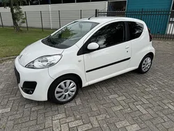 Wit Gebruikt 2014 Peugeot 107 Envy Hatchback | € 3.190 (Goede deal)