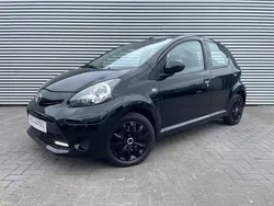 Zwart Gebruikt 2013 Toyota Aygo Hatchback | € 4.999 (Eerlijke prijs)