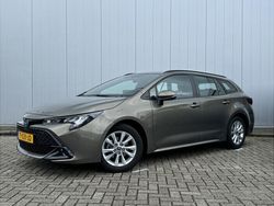 Groen Gebruikt 2023 Toyota Corolla Active Stationwagen | € 29.499 (Iets duurder)
